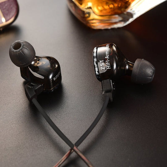 In - ear subwoofer - Unique